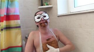 dirtyscatgirl - scat show in white nylons and white mask