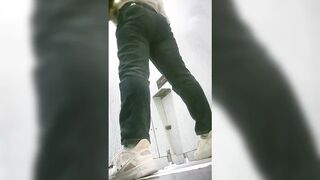China Toilet Voyeur 2392