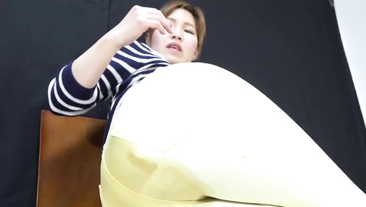 JP Fetish Merchant - Momoyo Big Smell
