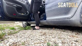 Scat Doll - Can’t hold it anymore!