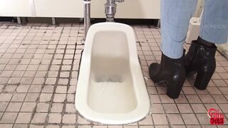 FF-420 03 No toilet paper in womens public toilets! Tracking their butts in the city and watching them walk uncomfortably after defecation