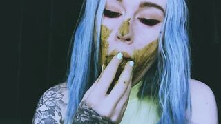 DirtyBetty - This is Spooky Scat Wife Betty