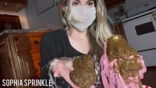 Sophia Sprinkle - Never-Ending Noisy Panty Poop