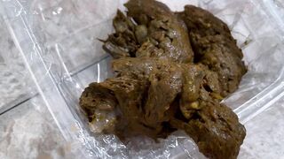 Sophia_Sprinkle - Huge Desperate Stinker in Container!