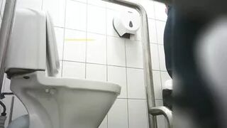 New Street Toilet 2022 (100-109)