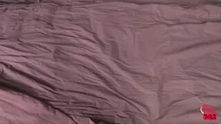 DLFF-649 02 Shameful fart came out while woman was urinating with wide opened pussy.