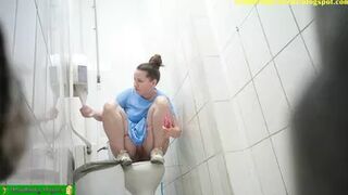 Shopping Centre Toilet 2022 (032-041)