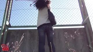 F82-03 02 Tied up girls wetting themselves