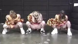 CHEERLEADERS PISS
