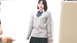 DLSL-571 01 School girls panicky run to restroom for emergency pee! VOL. 2