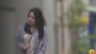 DLEE-657 04 Public toilet panty shift failure!? Various girls run to the toilet and peeing standing up