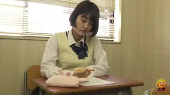 DLEE-614 05 Drinks mixed with powerful diuretic and that makes girls urinate in various places. VOL. 2