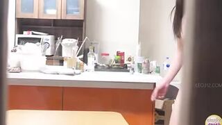 DLSL-525 06 Drunk and naked girls-only pee party