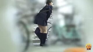 DLEE-587 02 Hidden camera: pee holding situation and miserable wetting of a school girl