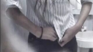 Roppongi Girls Toilet 3rd Part