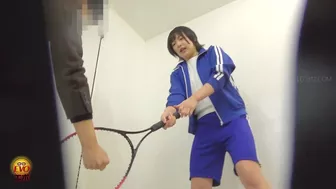 DLEE-582 03 On the verge of wetting: school girls in gym clothes peeing after reaching their holding limit