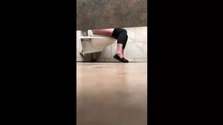 Restaurant_Understall