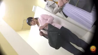 DLEE-363 04 Toilet voyeur - girls barely holding their pee while waiting at the private room door