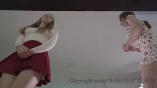 Holding Content Vika Katya - Behind 1