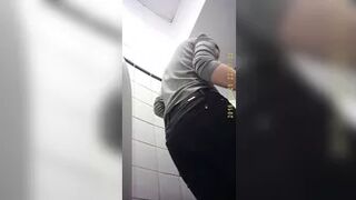 Student_Restroom_180