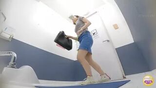 DLSL-470 05 Female college and school students holding their pee to the limit during test and then rushing to the toilet after to release powerful stream