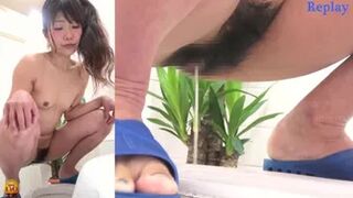 DLEE-513 04 Sea house toilet voyeur: bikini take off and naked pissing