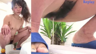 DLEE-513 04 Sea house toilet voyeur: bikini take off and naked pissing