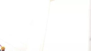 DLEE-513 03 Sea house toilet voyeur: bikini take off and naked pissing
