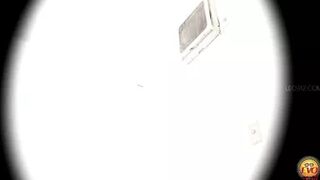 DLEE-512 04 In-house voyeur on the verge of bladder collapse. Pee accumulated during work!