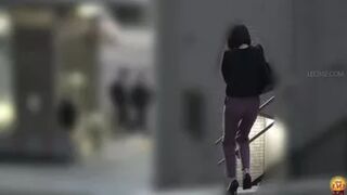 DLEE-504 05 Public toilet voyeur: laser beam pee stream. Powerful urine axis draws various curves