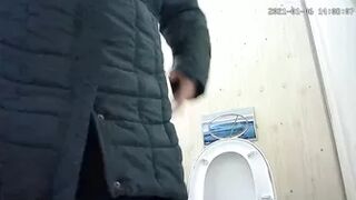 NewStreetToilet-334