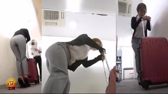 DLEE-301 02 Desperate Office Ladies Wetting