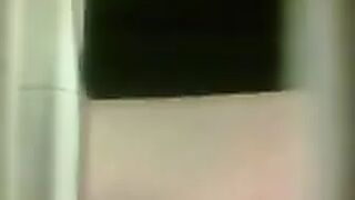 Desperate Blonde