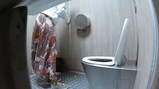 newstreettoilet-221