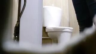 newstreettoilet-13