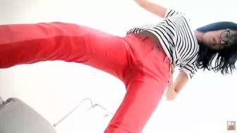 DLJG-289 Accidents in panties