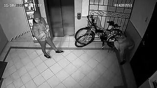 Pee in stairwell