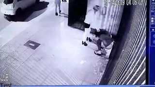 Pissing 1