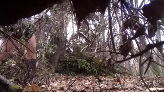 Girls pee in the park at the wedding 6