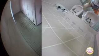 DLSL-082 01 Schoolgirls club activities Leaking or urinating in front of a sealed toilet