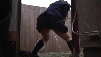 AND-005 Girls Who Can't Help But Piss Outdoors Vol.1