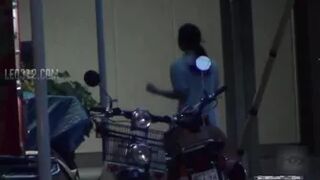UNKW-047 01 Girls with small bladders peeing outdoors multiple times. (Uncensored)