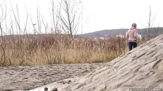 Maja Rosecka & Sandra Medecka - Walking the dog