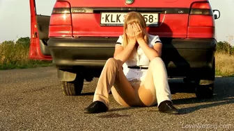 Violeta - Late for a job interview