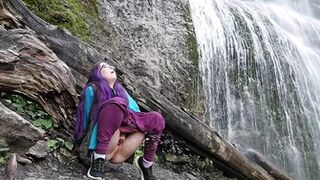 NerdyFaery - Waterfalls come raining down