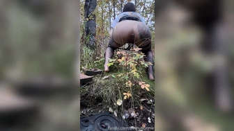 BushyBunnie - Hehe I pissed in your backyard!