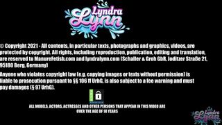 LyndraLynn - Schoolgirl in vinyl loves scat