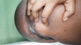 PrettyEbonies - Monster farting and close up poop
