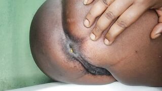 PrettyEbonies - Monster farting and close up poop