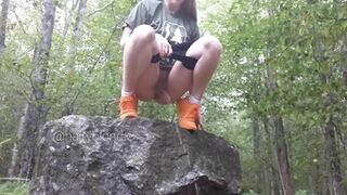 hairyblondie - I pee outside...